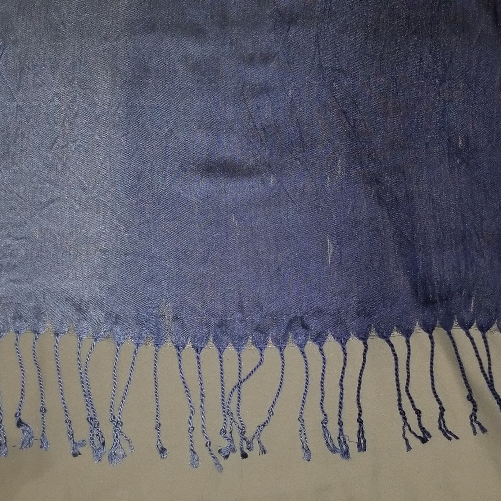 Scarf - Picture 2 of 3